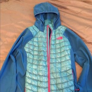 Women's North Face jacket